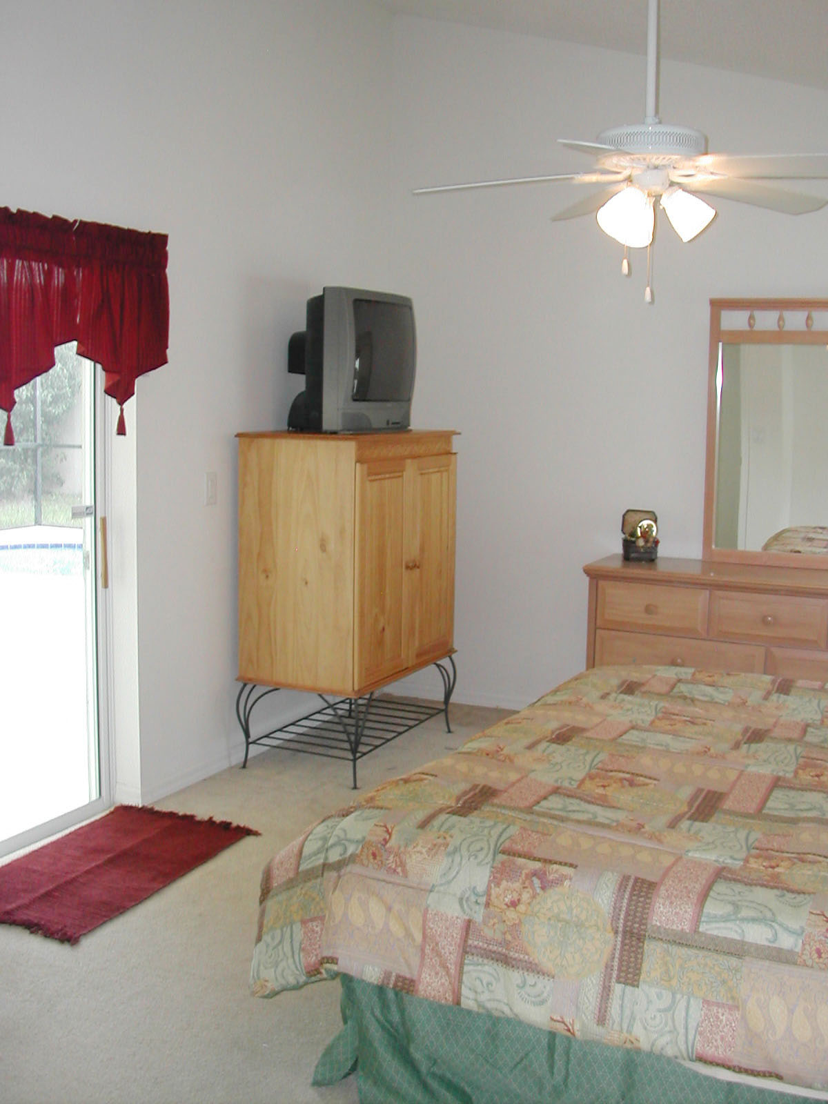 Master bedroom with king size bed
